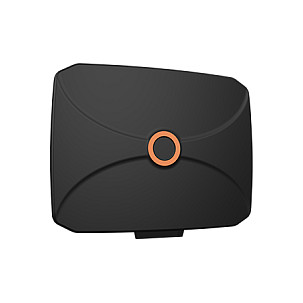 Poynting A-PANL-0401-V1-01 network antenna