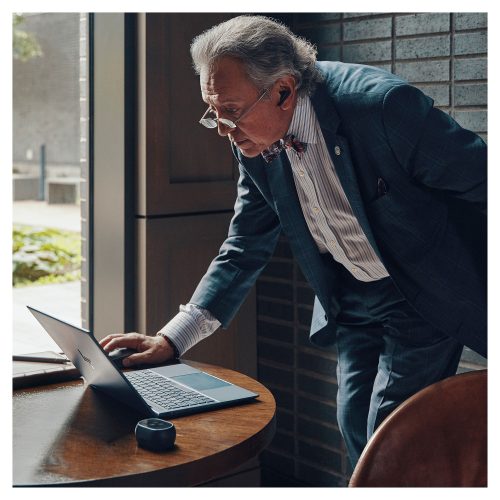 HP Poly Voyager Free 60+ UC M Carbon Black Earbuds +BT700 USB-C Adapter +Touchscreen Charge Case